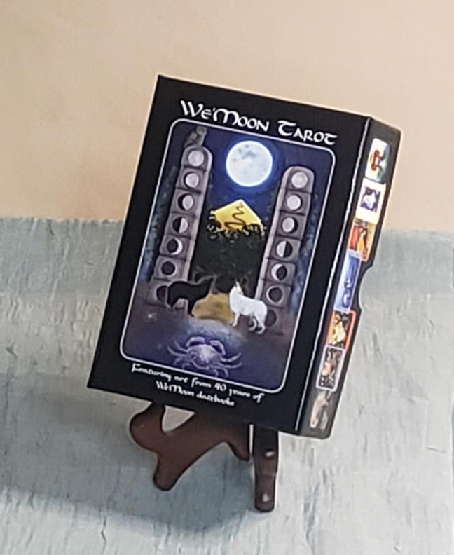 We'Moon Tarot Deck