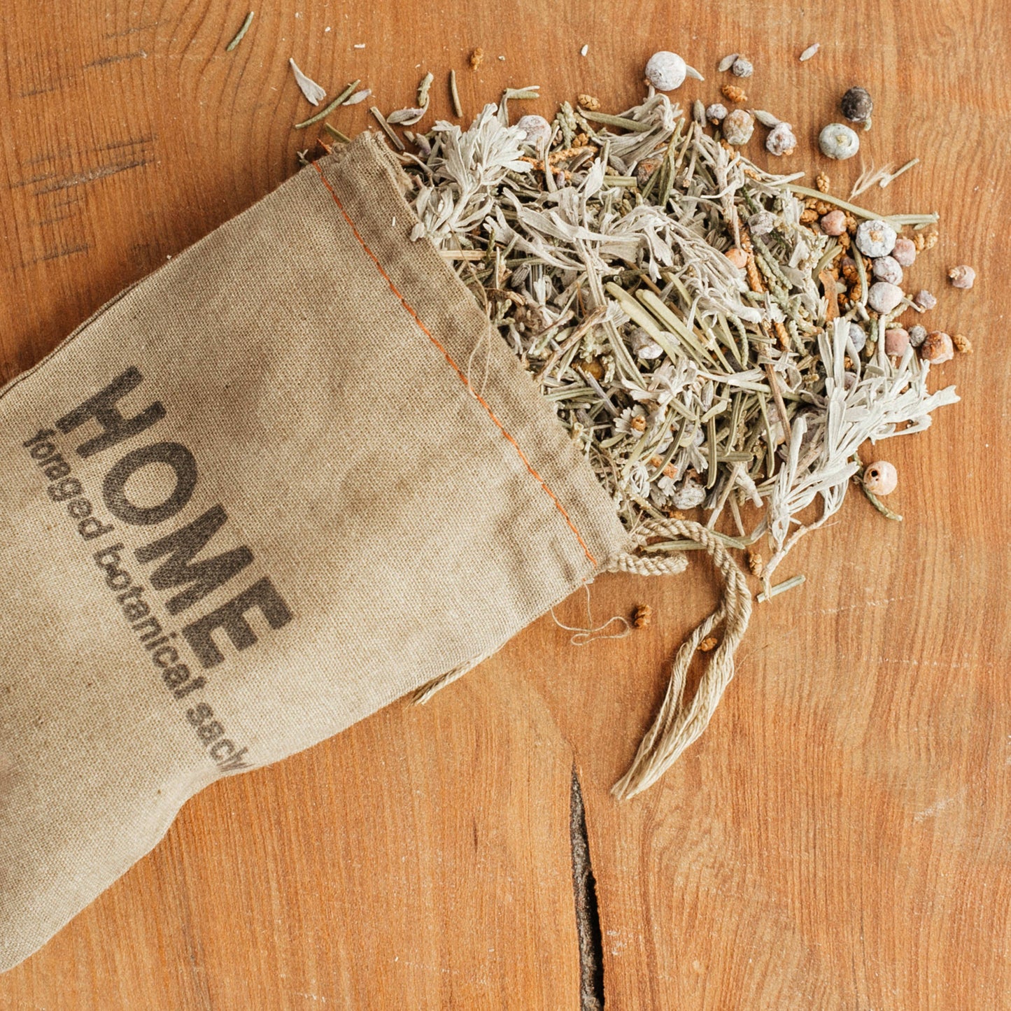 HOME - Foraged Botanical Sachet