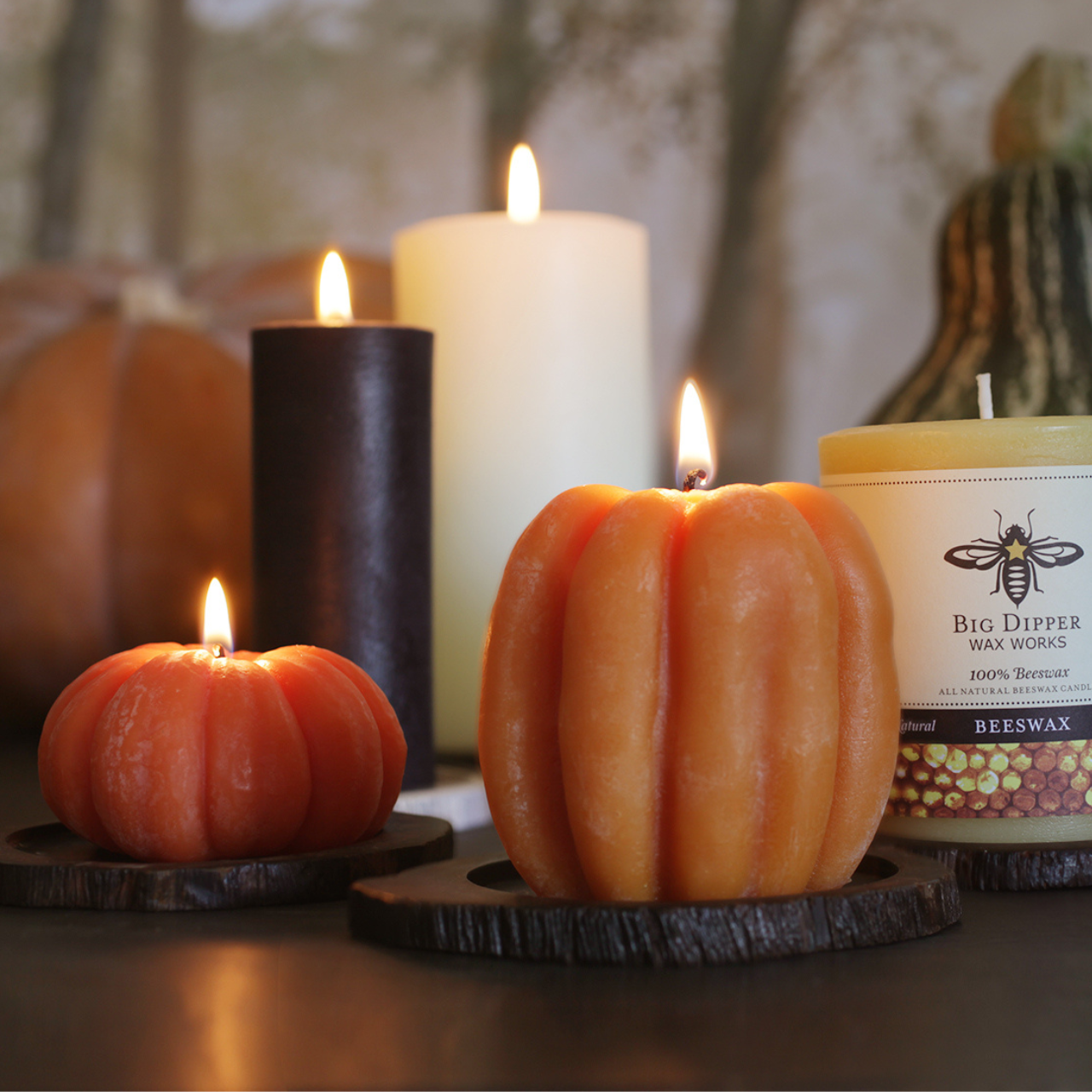 Medium Orange Pumpkin Candles: Beeswax (3" x 3.25")