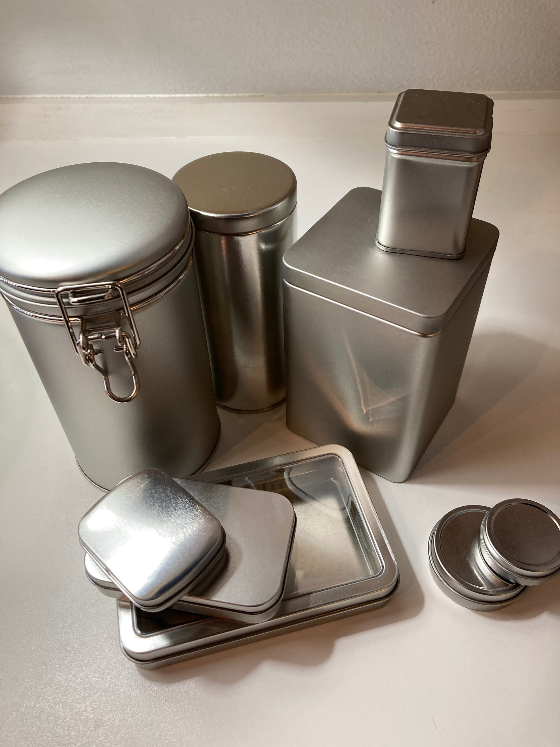 Tin Containers