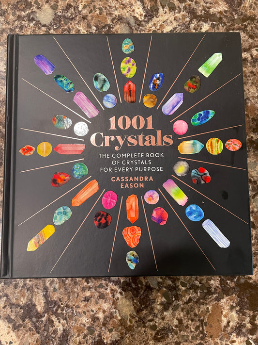 1001 Crystals By Cassandra Eason
